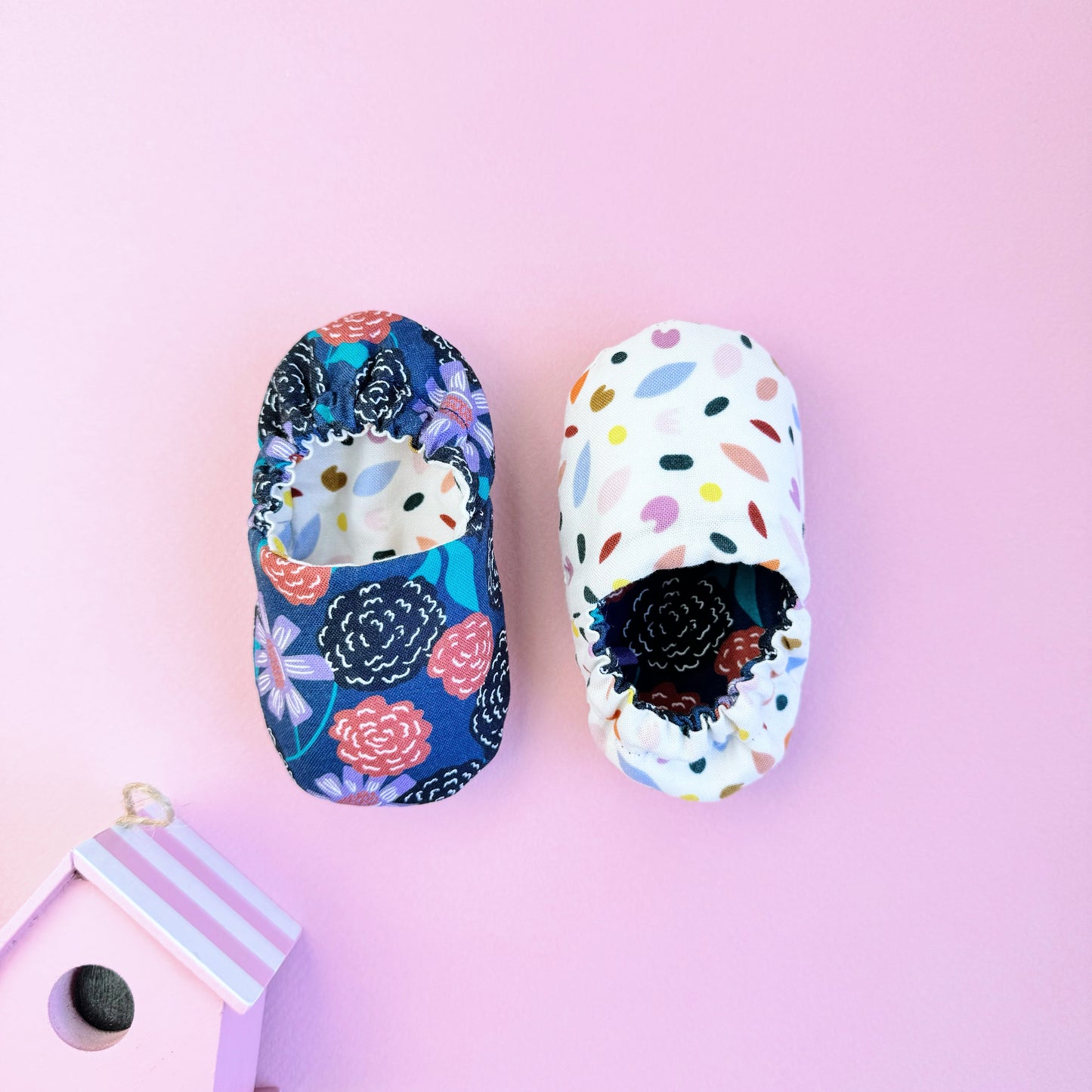 Reversible Baby girl Slippers: Soft & Eco-Friendly Cotton, 0-24 Months.