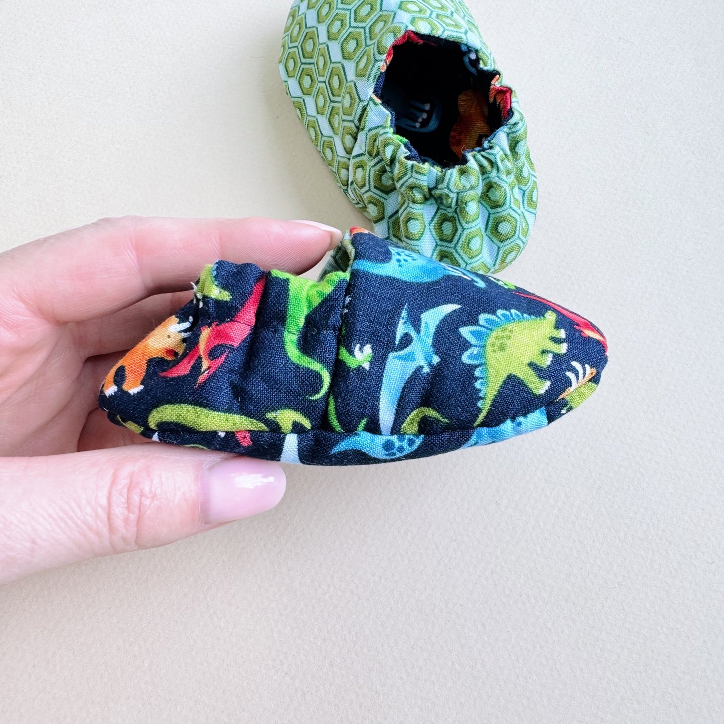 Dinosaurs Reversible Baby boy Slippers: Soft & Eco-Friendly Cotton, 0-24 Months