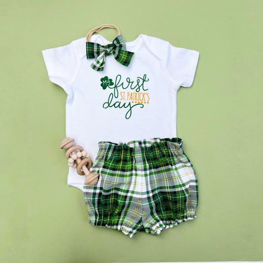 My first St. Patrick’s Day baby girl outfit.