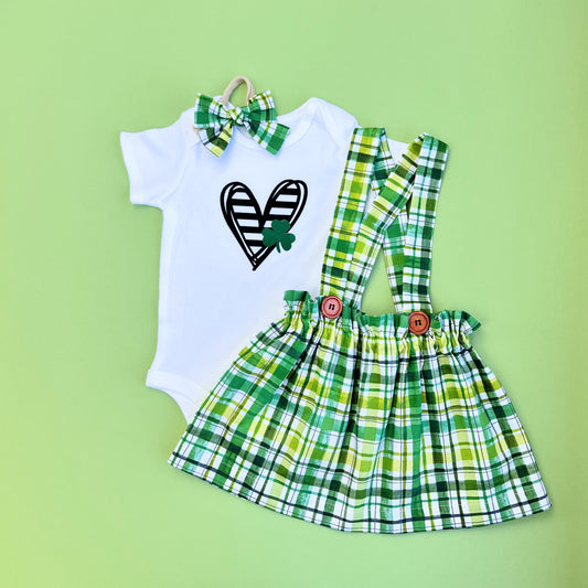 St. Patrick’s Day baby girl outfit. Plaid green skirt Set. Plaid toddler girl outfit