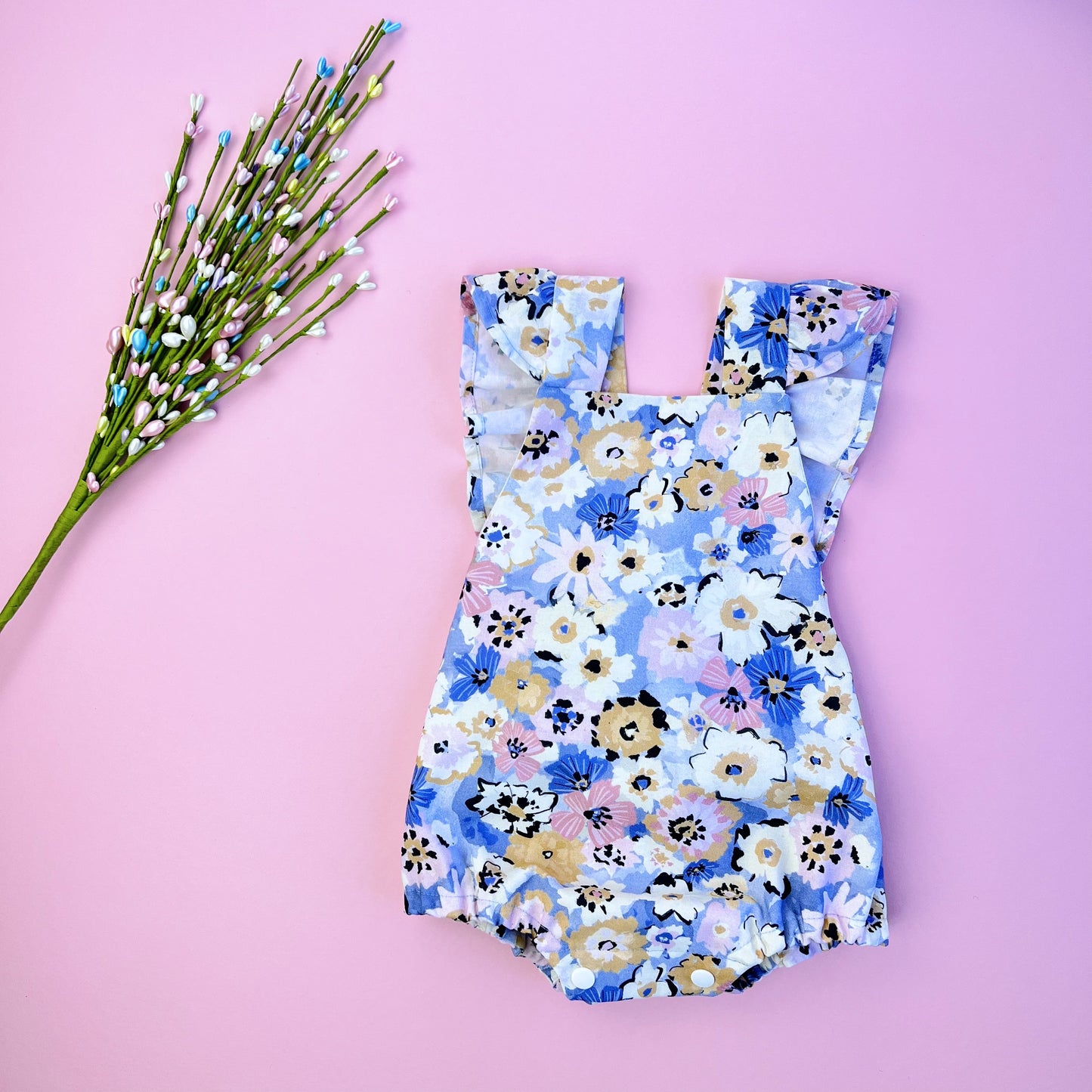 Baby girl romper. Bubble romper. Summer girl outfit.