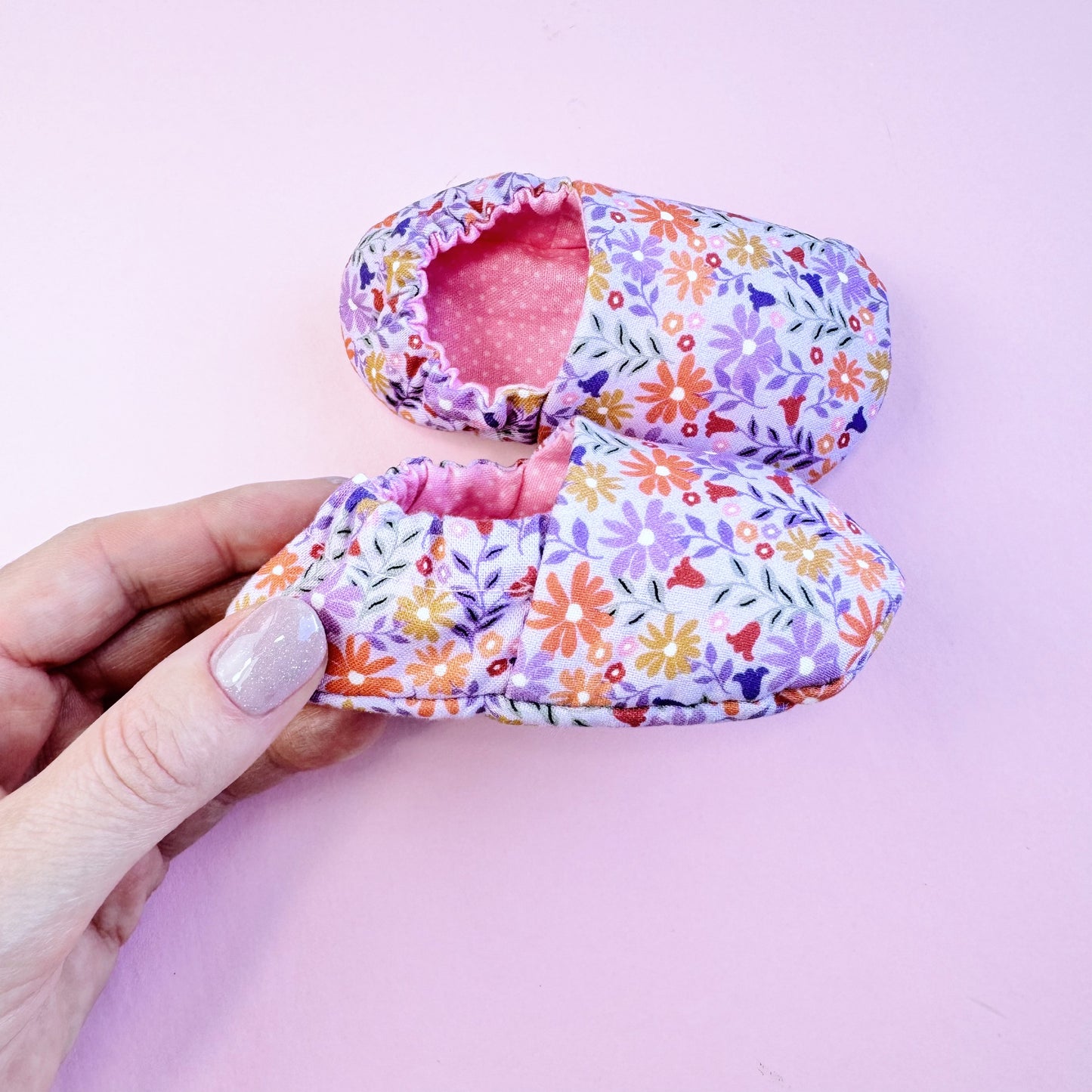 Reversible Baby girl Slippers: Soft & Eco-Friendly Cotton, 0-24 Months.