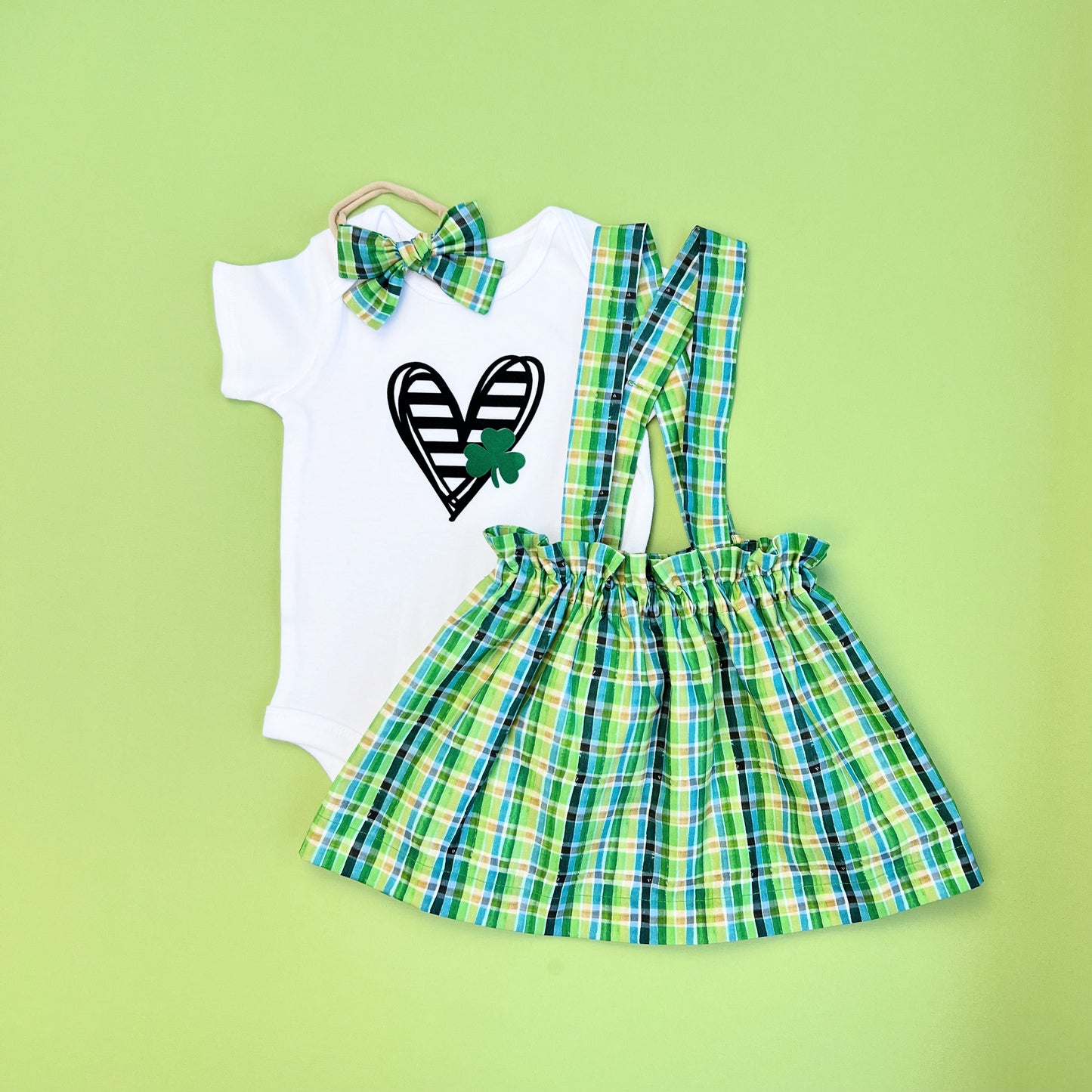 St. Patrick’s Day baby girl outfit. Plaid green skirt Set. Plaid toddler girl outfit