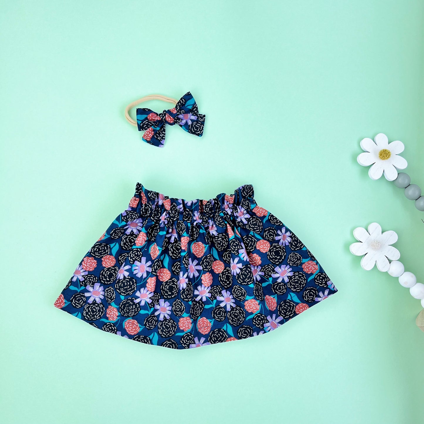 Mother's Day Baby Girl outfit. Mama's girl bodysuit, skirt, slippers and bow.