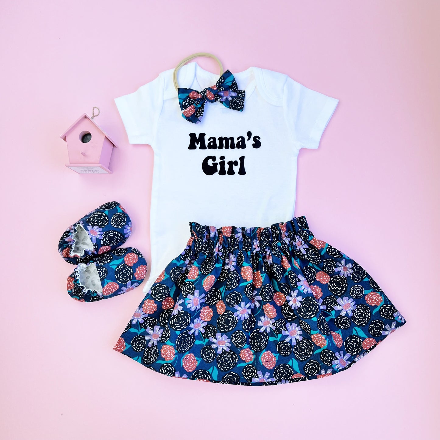 Mother's Day Baby Girl outfit. Mama's girl bodysuit, skirt, slippers and bow.