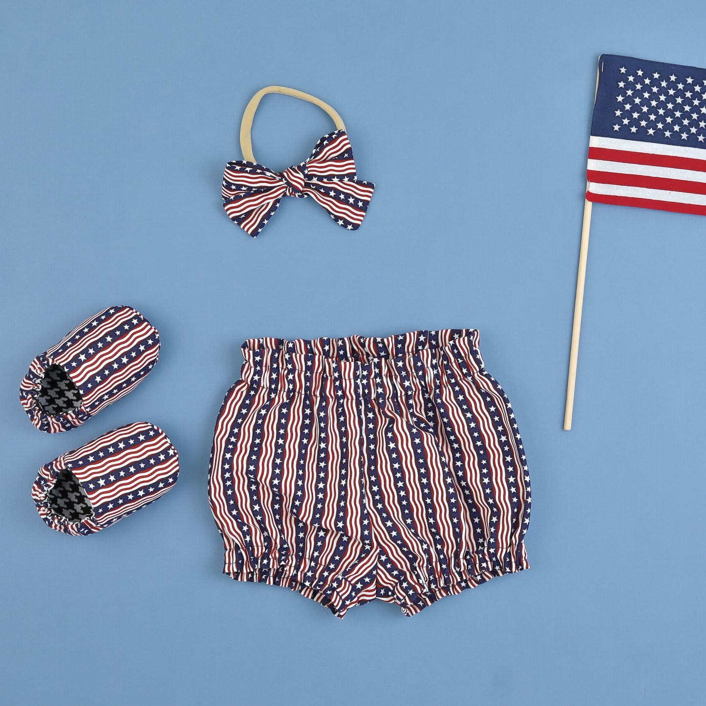 First 4th of July girls outfit. Baby Bloomers Set & slippers.