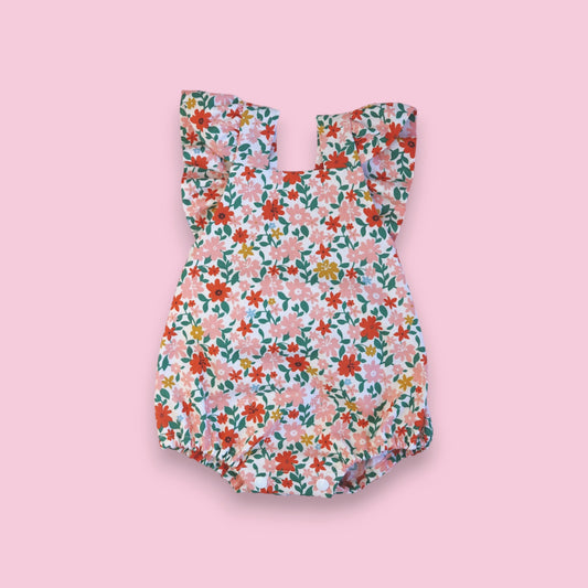 Baby girl romper. Bubble romper. Summer girl outfit.