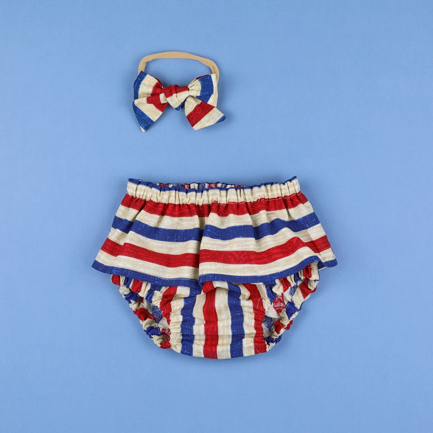 First 4th of July girls outfit. America bodysuit. Baby Bloomers Set