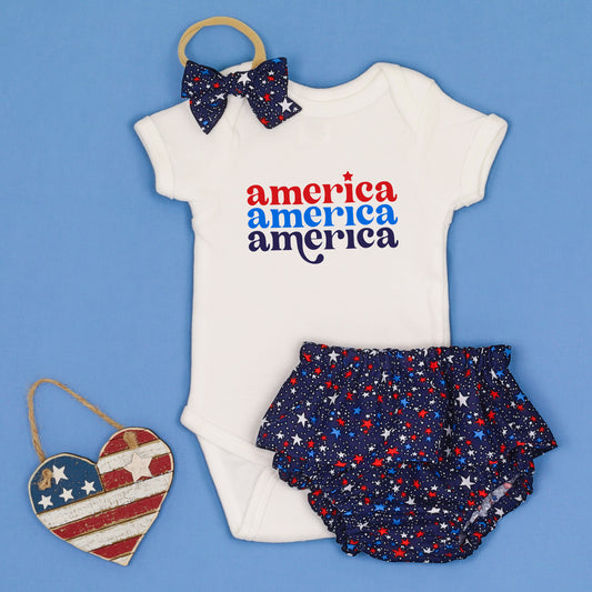 First 4th of July girls outfit. America bodysuit. Baby Bloomers Set